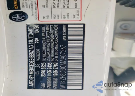 2021 Mercedes-Benz E 350 z USA, uszkodzony, nr VIN W1KZF8DB0MA907367